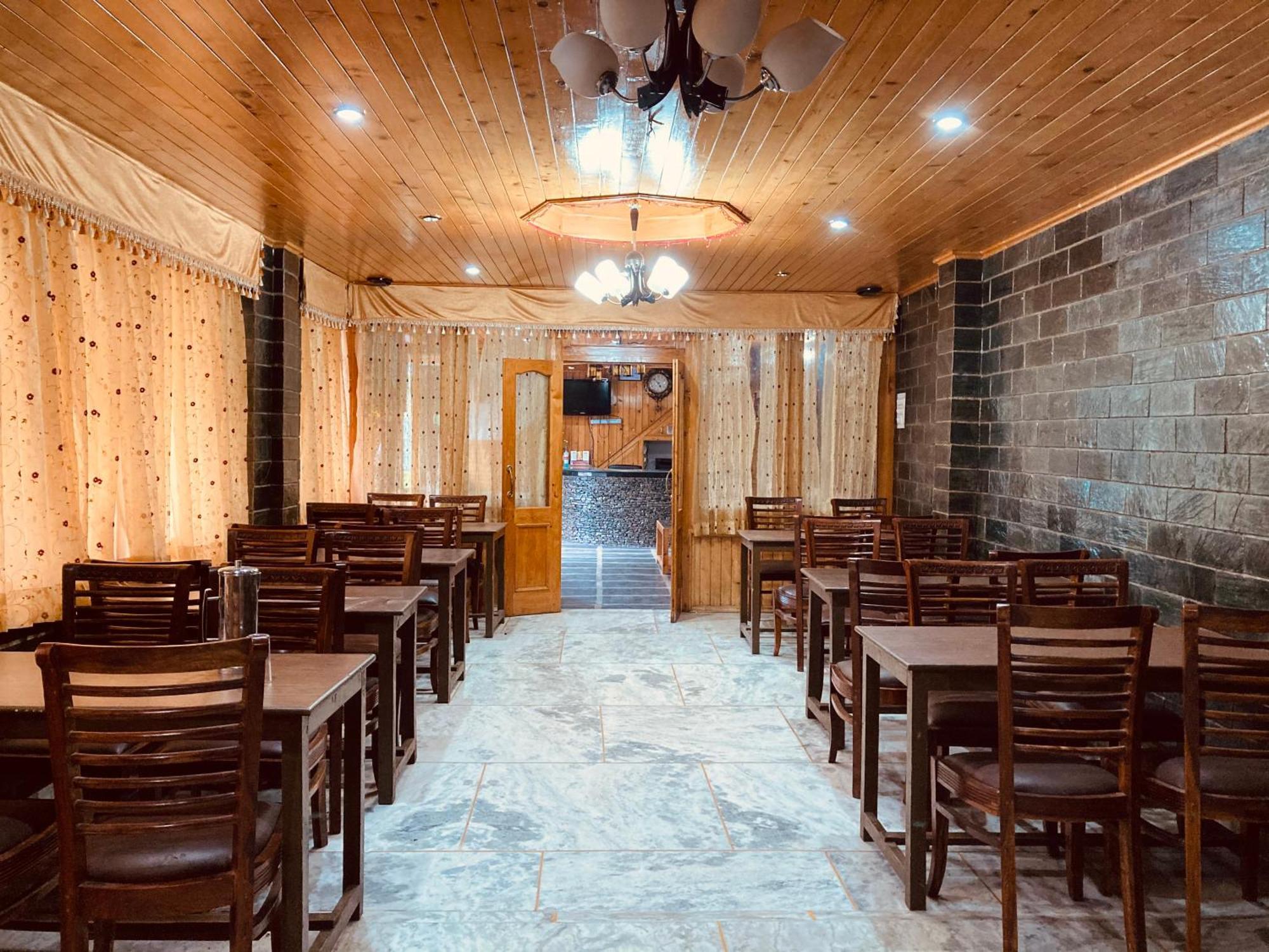 Hotel Hollywood Vibes #Riverview #Premium Rooms #Prime Location #Most Awarded #Parking #Top Rated #Open Terrace #Lawn #Best Selling Hotel In Manali Εξωτερικό φωτογραφία